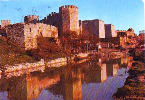 Yedikule Surlari ve Hendek
