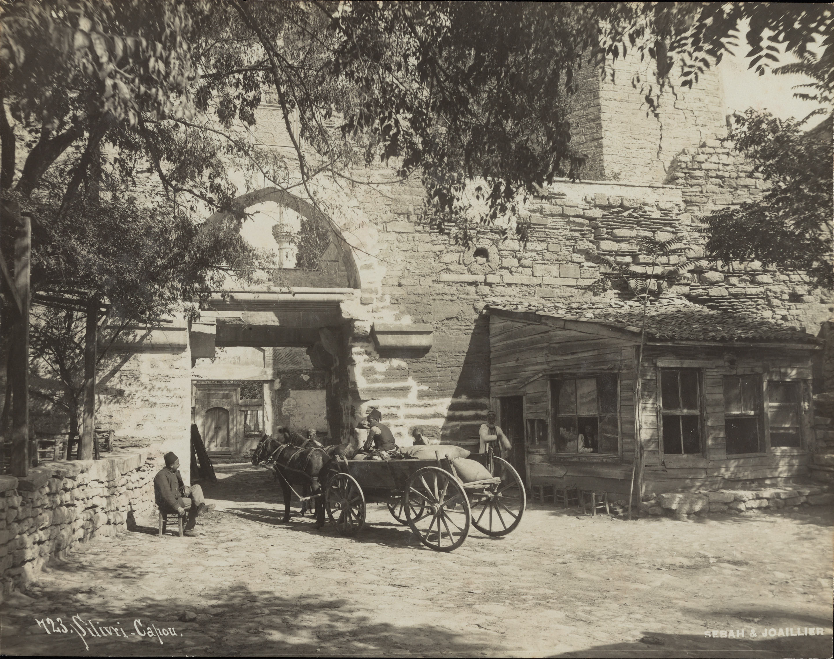 Silivri Kapısı Dış Görünümü / Sébah ve Joaillier Fotoğrafı
