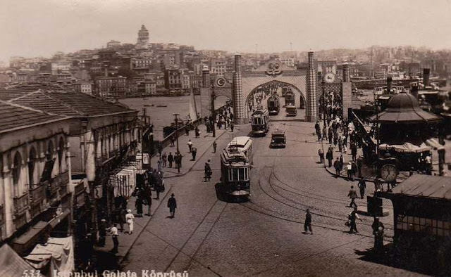 4. Galata Köprüsü